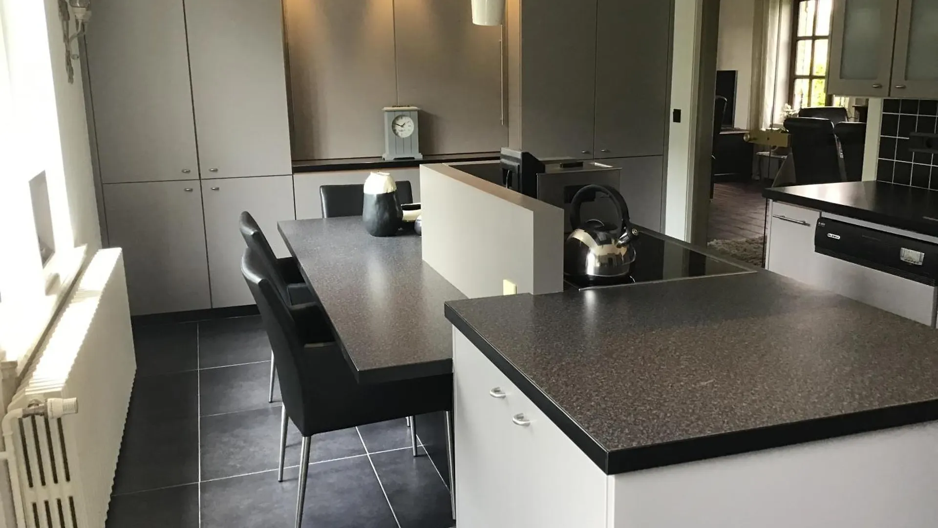 Villa Dominica, Een Stijlvolle Fermette. Ostend 0*,  Belgium