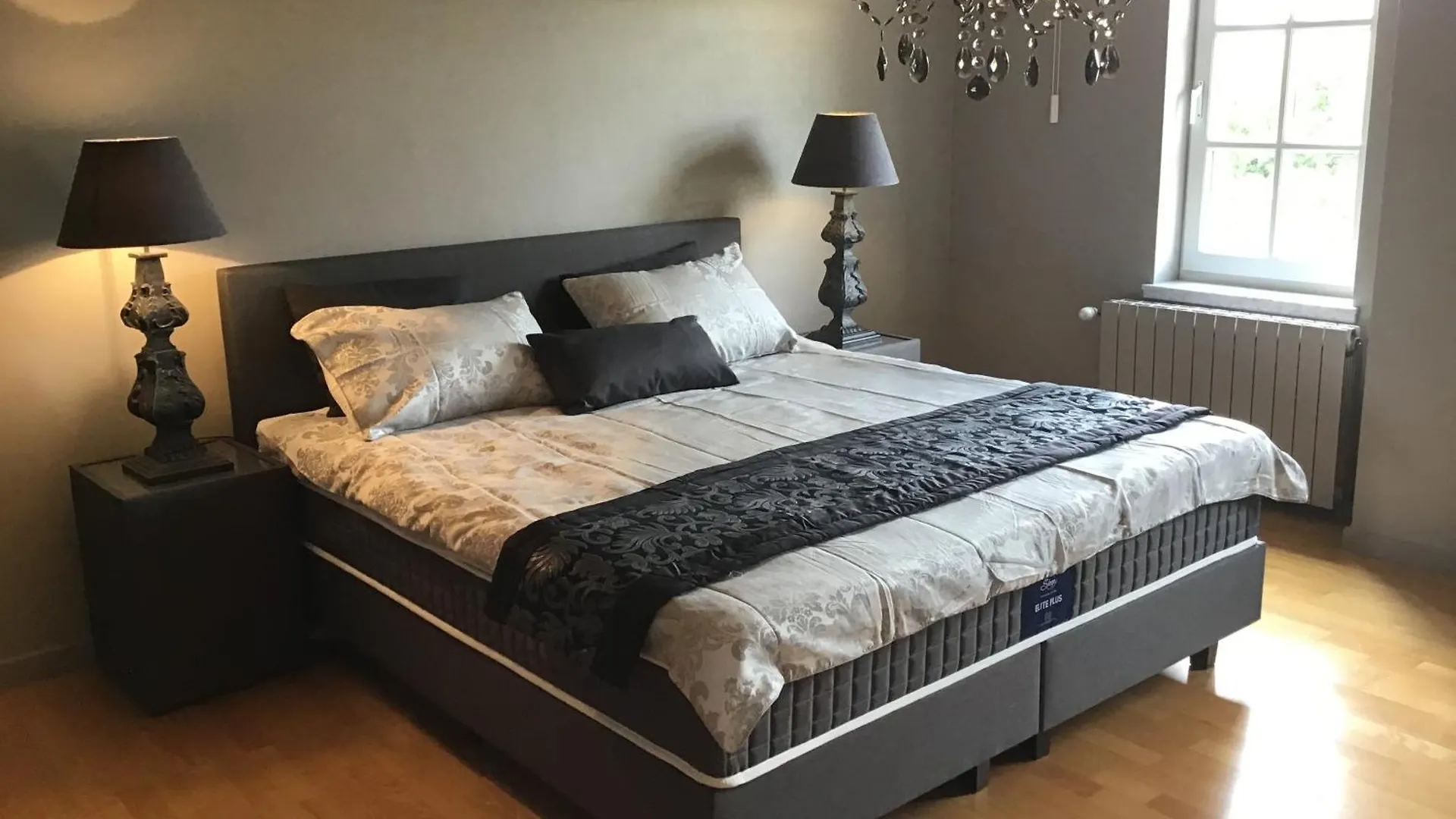Villa Dominica, Een Stijlvolle Fermette. Ostend Holiday home